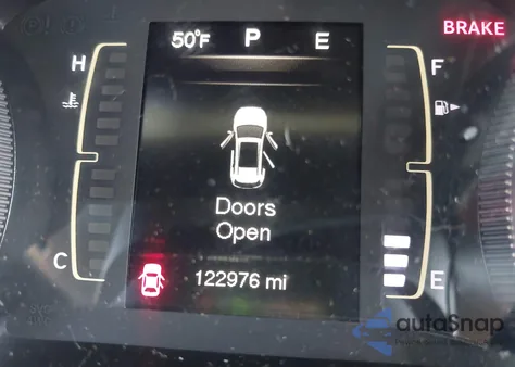 2015 Jeep Cherokee Sport z USA, uszkodzony, nr VIN 1C4PJMAB5FW755167